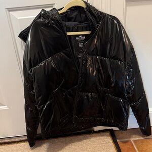 Hollister Women's Shiny Black Puffer Coat